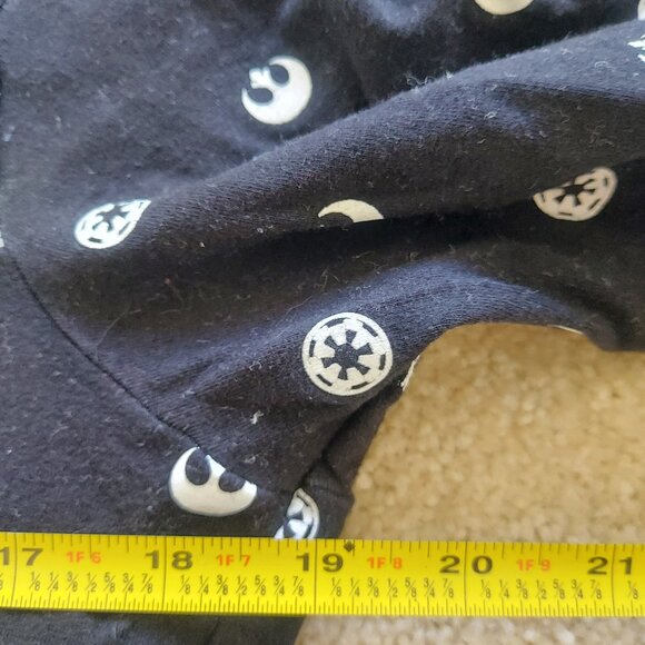 Star Wars Cardigan by Her Universe EUC - Picture 14 of 15